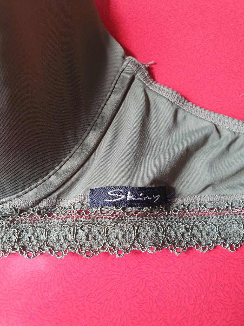 Altra biancheria intima: Skiny BH mit Spitze, Grösse 75B – Usato da Bern venduto da Helays 5