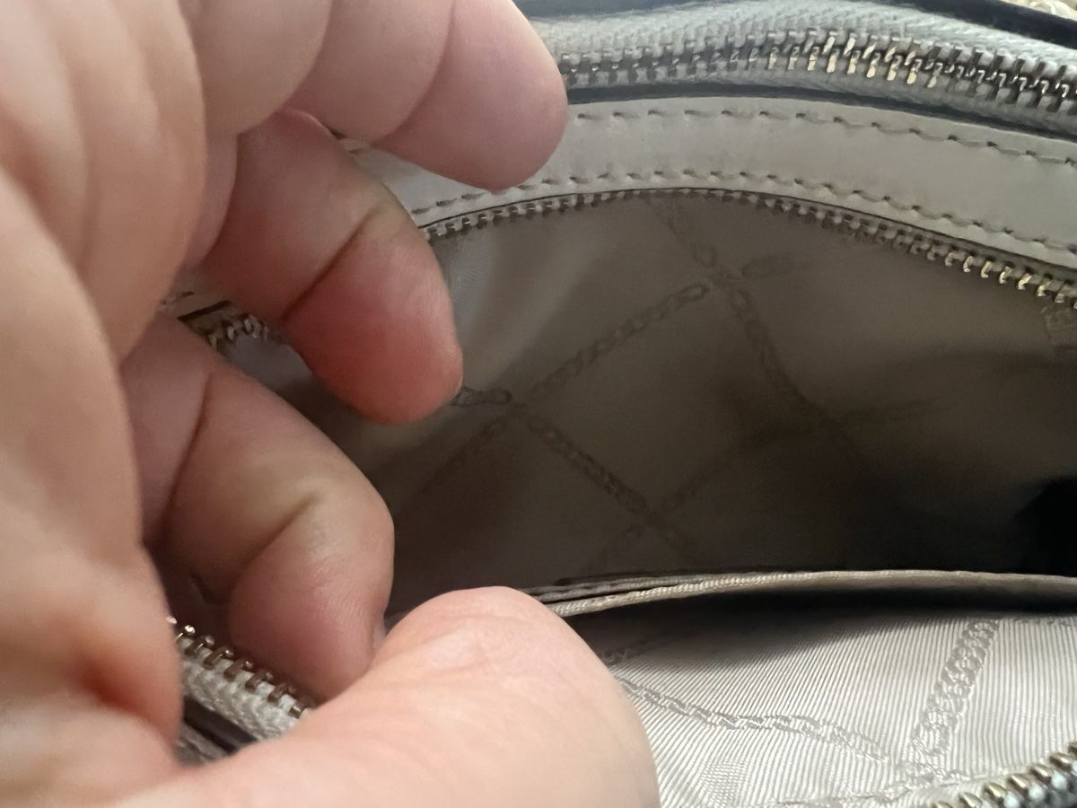 Michael Kors Borse da donna: Crossbody Tasche Michael Kors – Nuovo (secondo la descrizione) da Binz venduto da jousi7 5