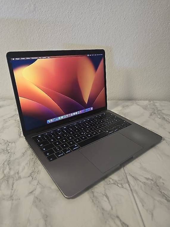 Apple Notebook: MacBook Pro 13 2017 | i5 | 8Go | SSD 250Go | Lignes écran – Difettoso da Renens VD venduto da MTD2211 2