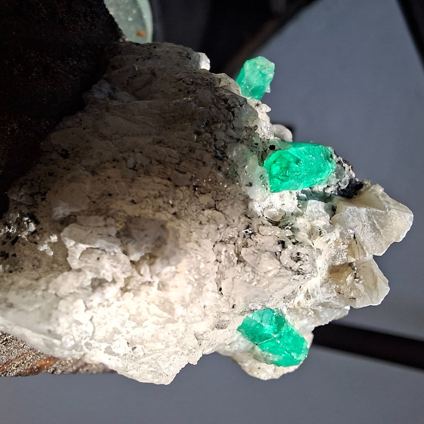Minerali & Pietre curative: Smaragdstufe Muzo Kolumbien – Nuovo (secondo la descrizione) da Schaffhausen venduto da Lucas8677 2