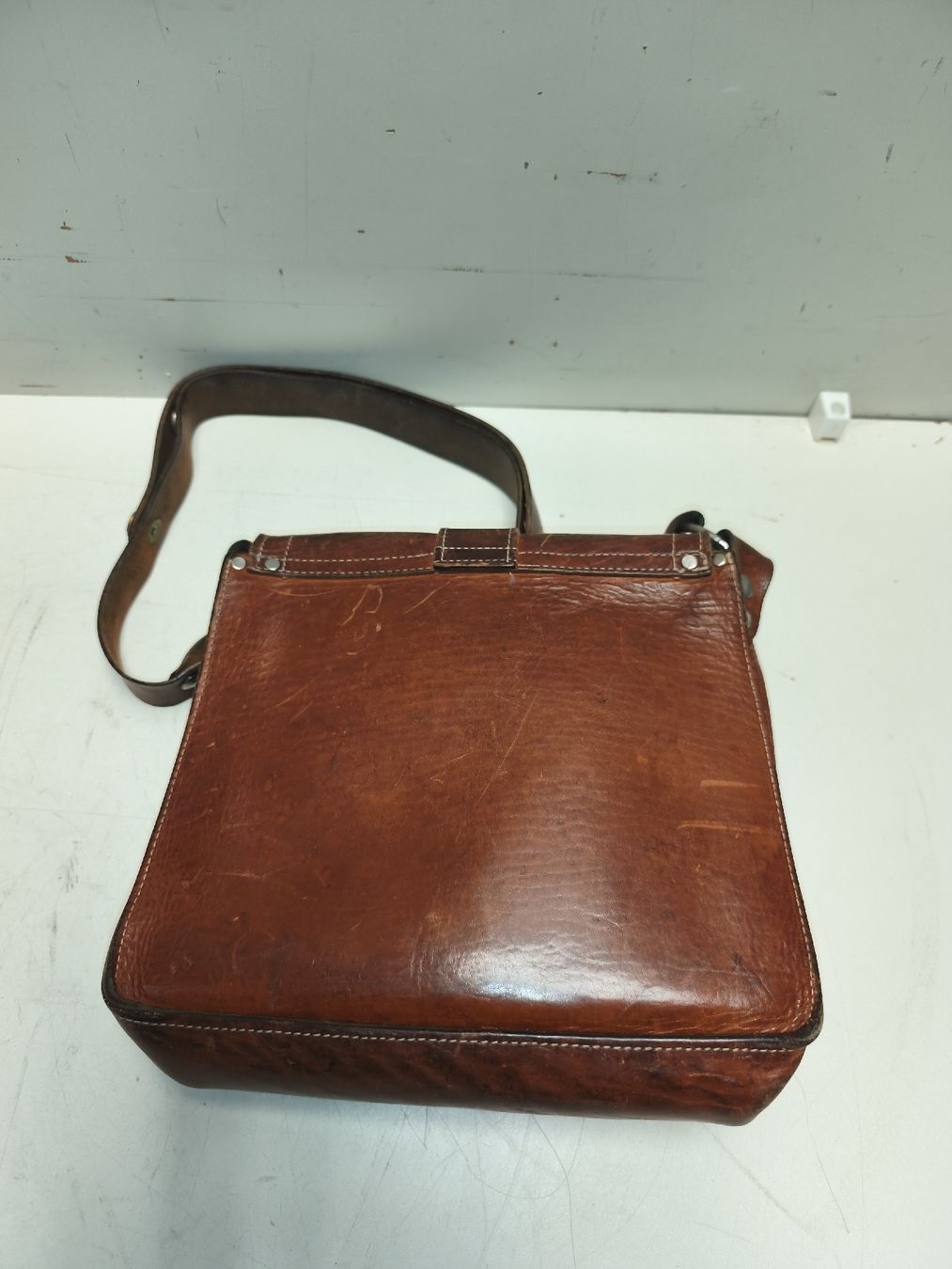 Taschen für Damen: Elegante braune Ledertasche,(em78) – Gebraucht aus Künten von Schnaepplihuus 1