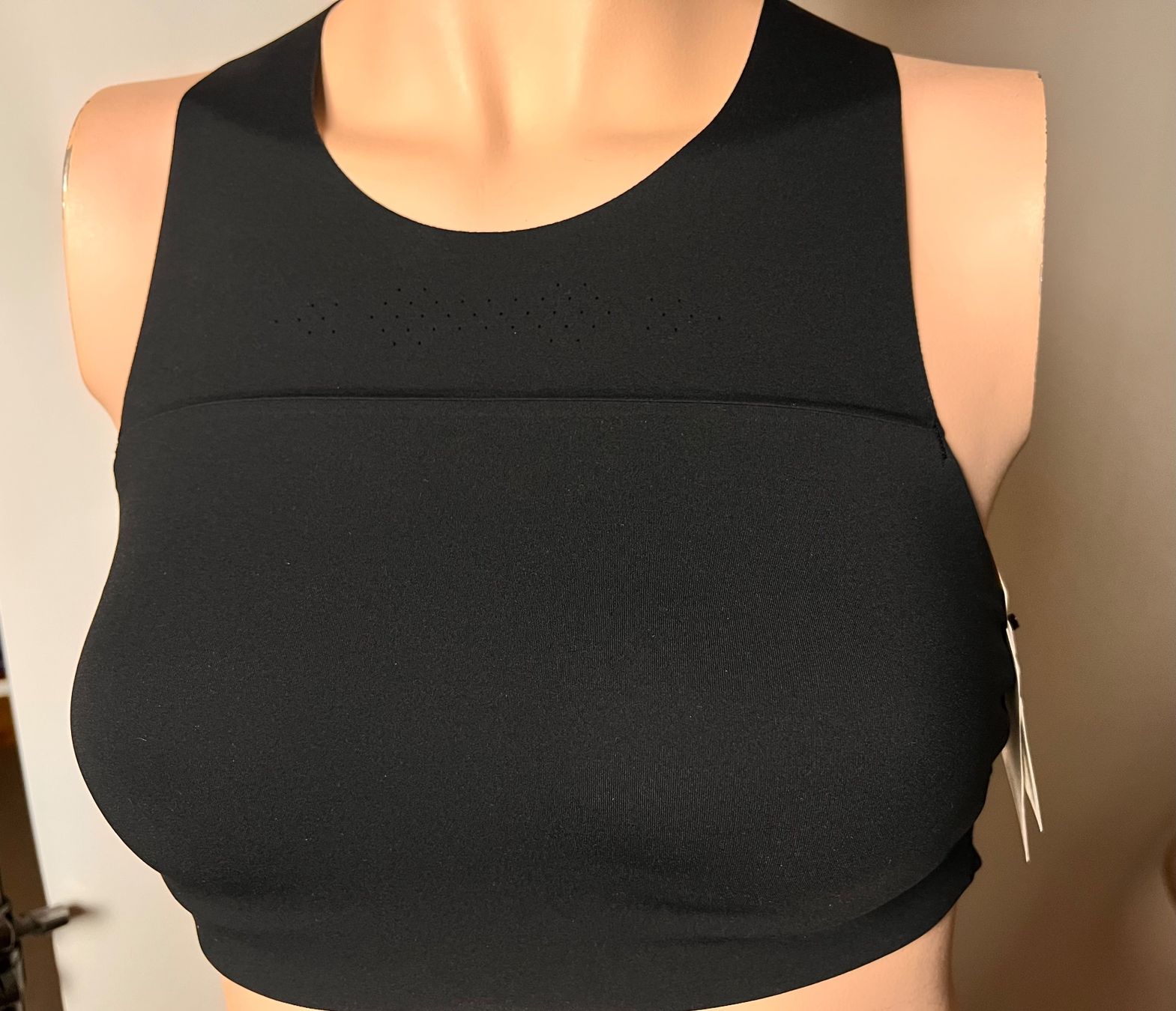 Chantelle Sonstige Unterwäsche: Soft-BH, CHANTELLE, Grösse S,  Farbe Schwarz – Neu und originalverpackt aus Rudolfstetten von gst_g7xl 1