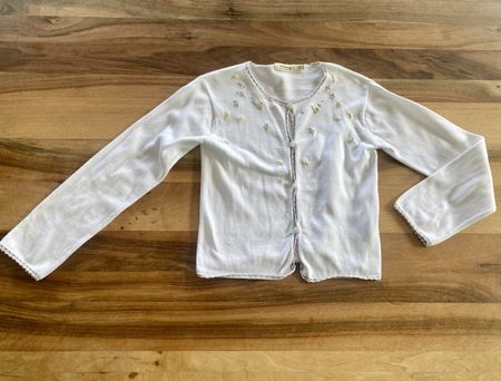 Strickjacke H&M Chiboogi Grösse 134 Stickerei Blumen Mädchen