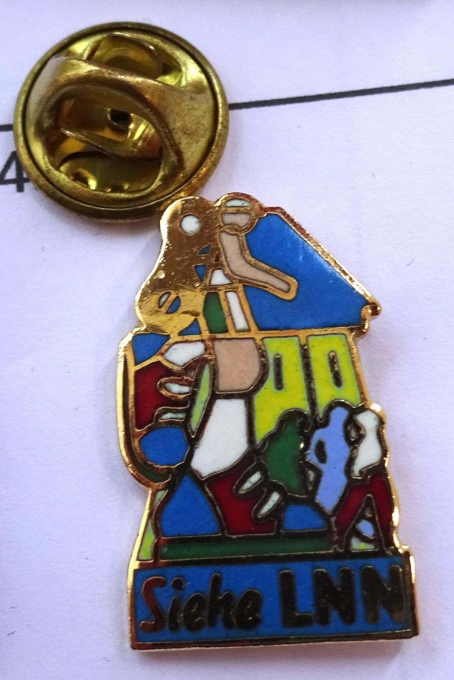 Plaquettes & Badges: Pin Siehe L N N – D'occasion à Utzenstorf par BUtter81