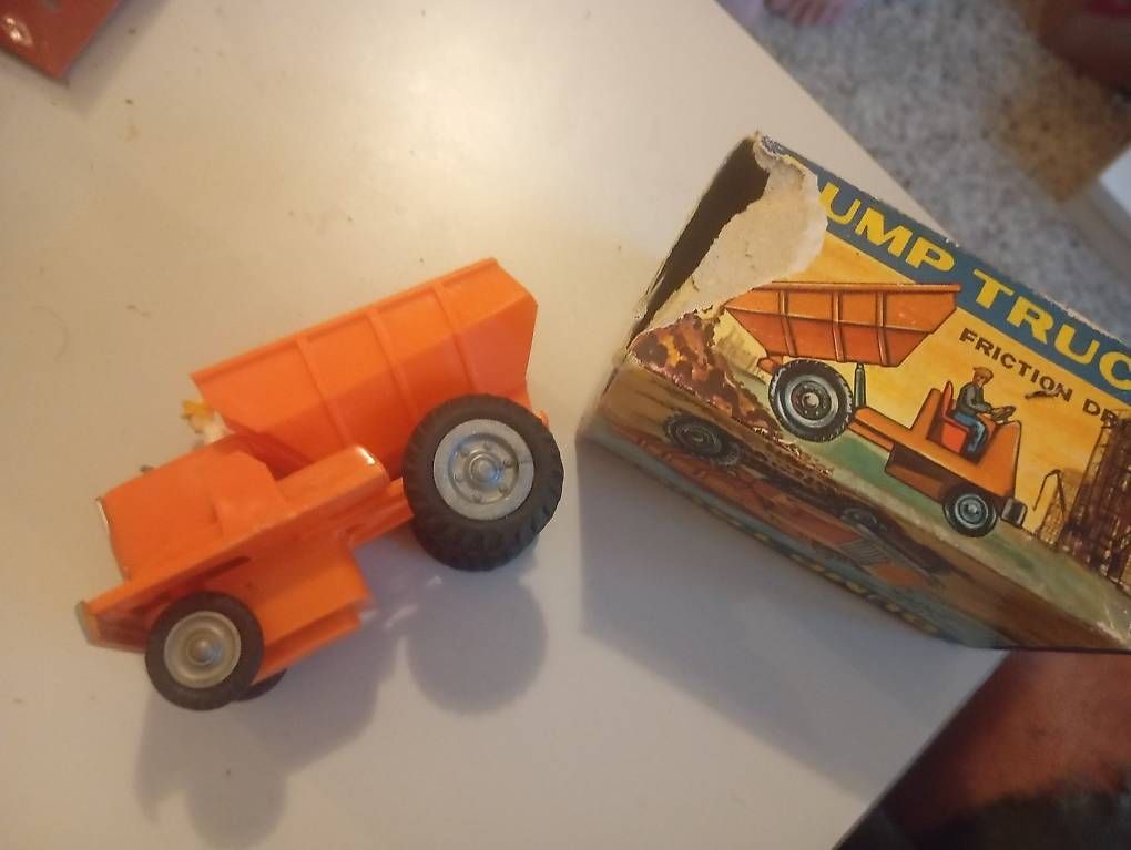 Modellini d'auto: Dump Truck hong Kong – Usato da Basel venduto da Petergunn 1