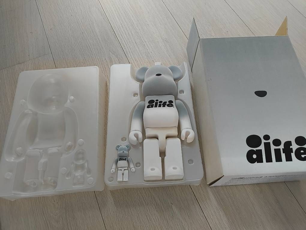 Figurines: Bearbrick x alife 100% & 400% Set Flock – D'occasion à Luzern par Pokepas 2