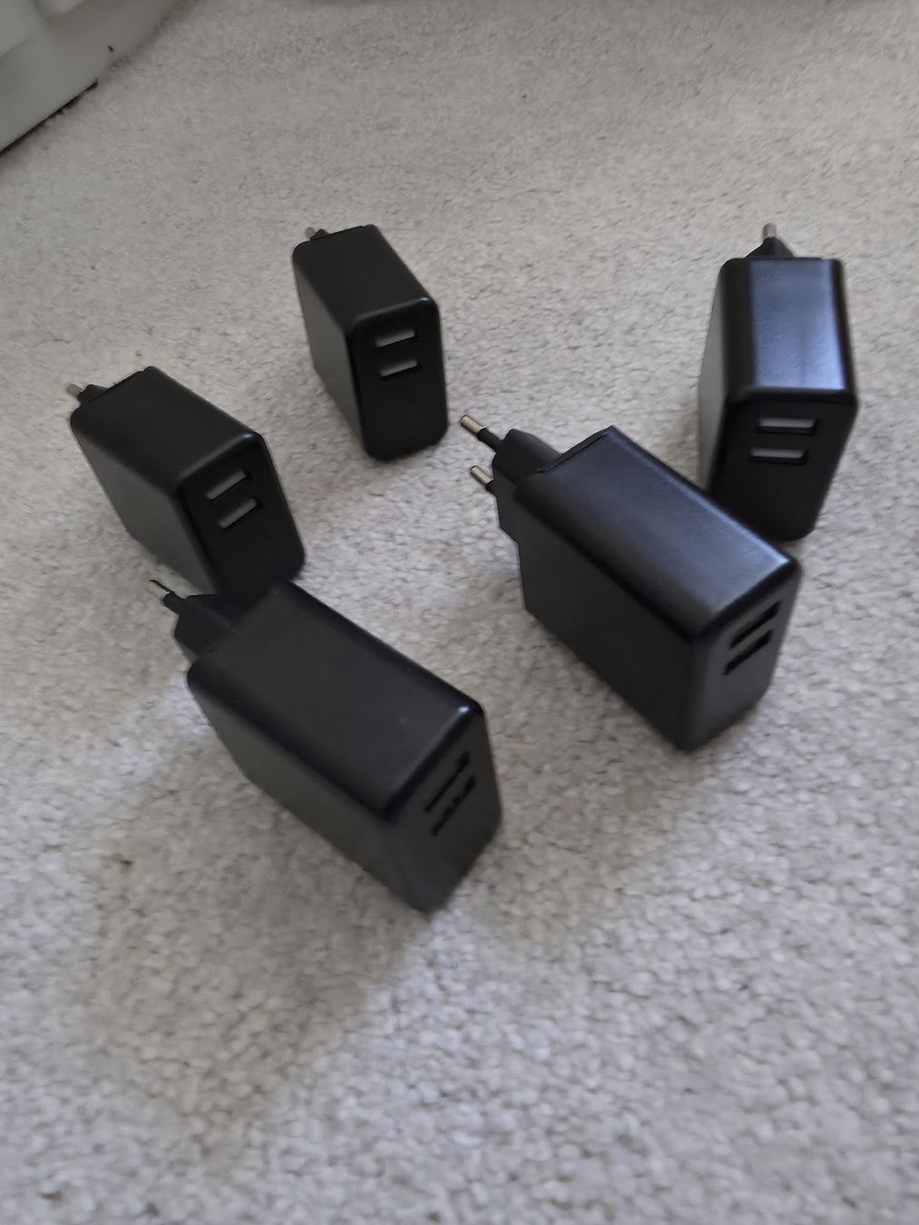 Unità & Adattatore: Chargeur double USB, 12 watts X5 – Nuovo (secondo la descrizione) da Embrach venduto da niz_8sff 5