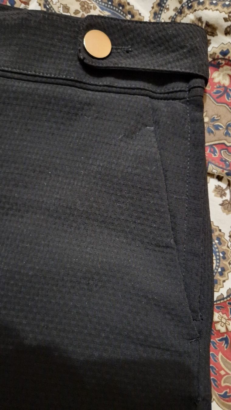 H&M Pantaloni: Elegante schwarze gerade weite Hose – Nuovo (secondo la descrizione) da Oberengstringen venduto da Sheera7 2