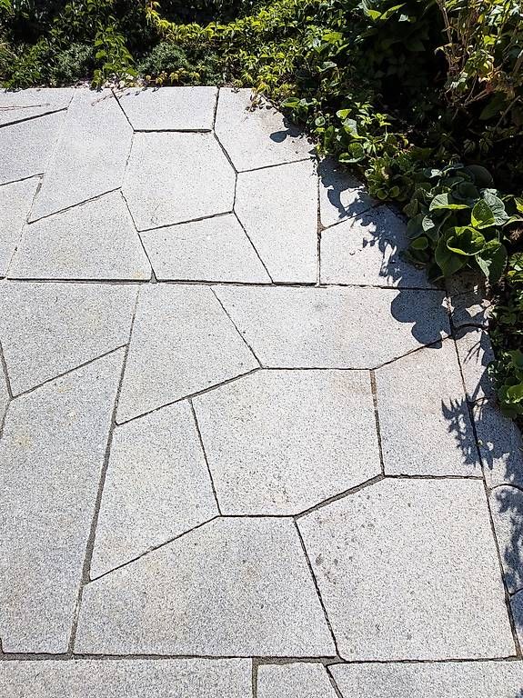 Rivestimenti per pavimenti: Gartenplatten aus Naturstein – Usato da Thierachern venduto da tko_87jr 2