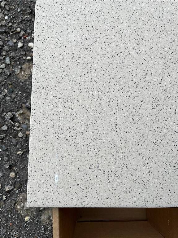 Dipinti: Carreaux en grès 30x30cm – Usato da Zürich venduto da LeoGd 3