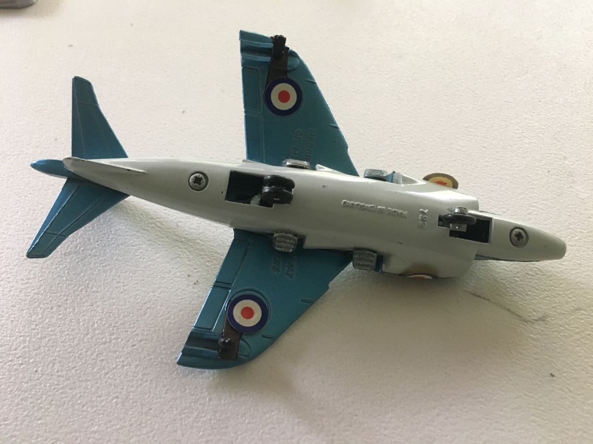 Dinky Toys Giocattoli: Dinky Hawker Harrier 722 – Usato da Grellingen venduto da Toyhamster 2