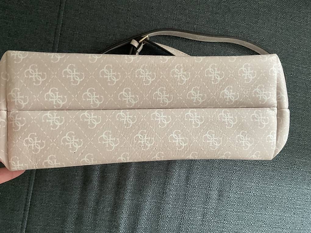 Guess Borse da donna: Sac à main Guess, parfait état – Usato da Icogne venduto da cen_h97r 2