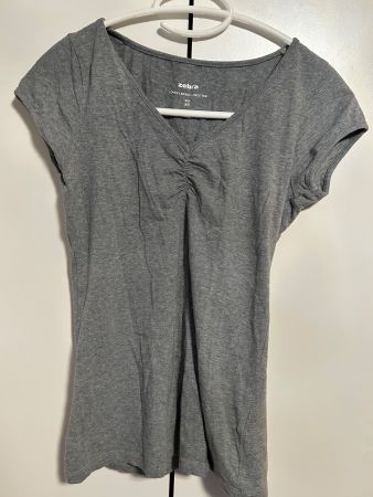 Damen T-Shirt Zebra Lovely Basic V-Neck XS grau