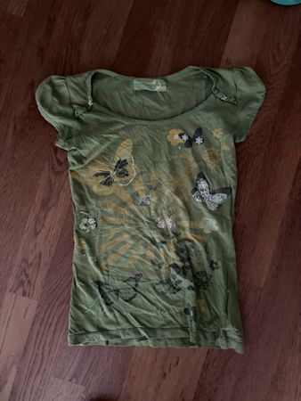 T-Shirt Damen Grösse S grün Schmetterlingsmotiv gebrauchter 