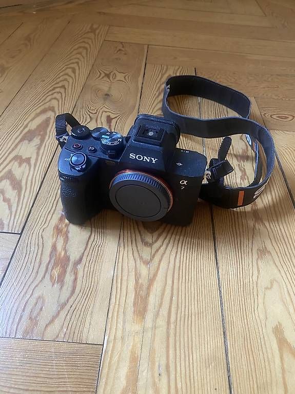 Sony Fotocamera: Sony A7 IV Body – Usato da Zürich venduto da ali_5nnp