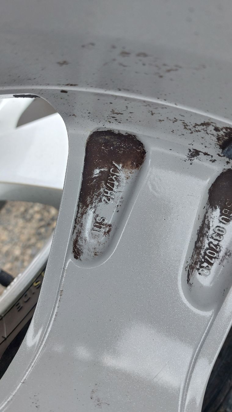 Pneumatici & Ruote complete: Sommerrad 17zoll Subaru Forester – Usato da Niederlenz venduto da SciroccoUrquattro 7