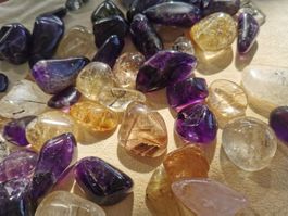 1/2Kg. TOP–Qualität MIX Amethyst, Goldrutil, Rutilquarz