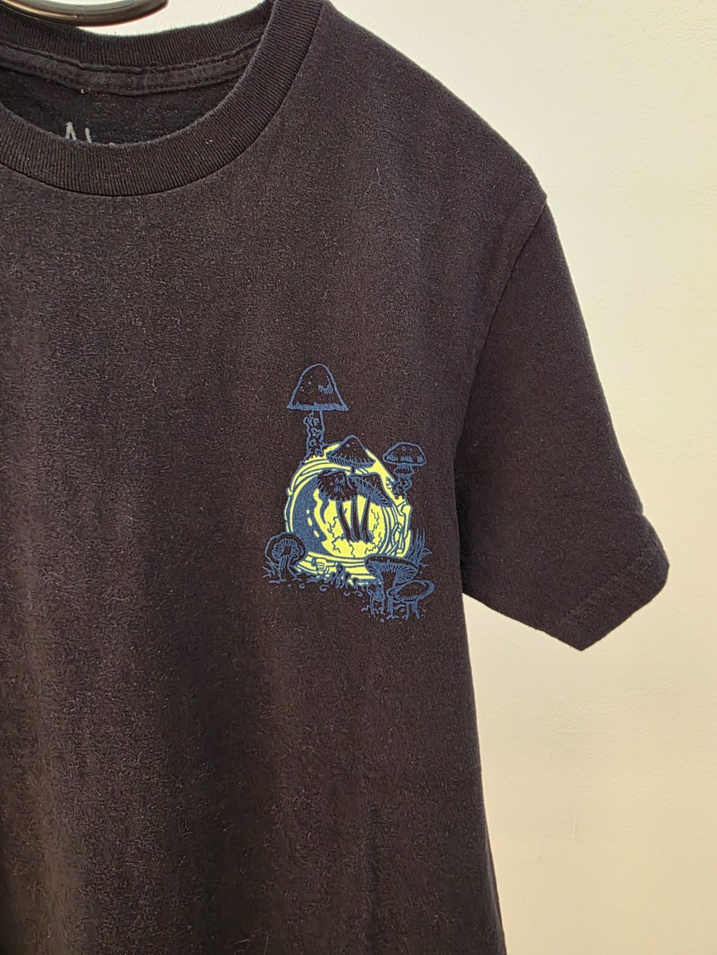 T-shirt: T-Shirt A.Lab – Usato da Rothenfluh venduto da sel_j856