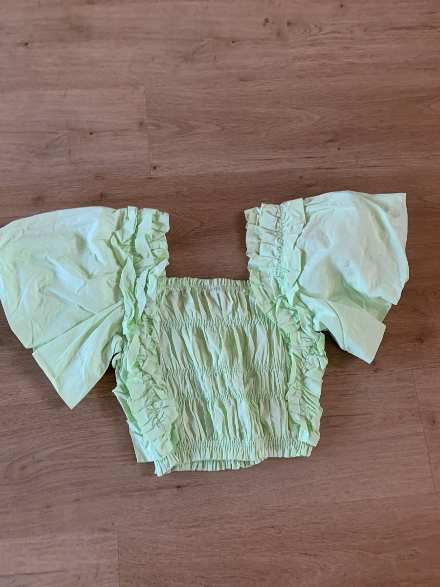 Zara Top: Crop top manche large vert pomme Zara – Usato da Genève venduto da rez_c6c6 4