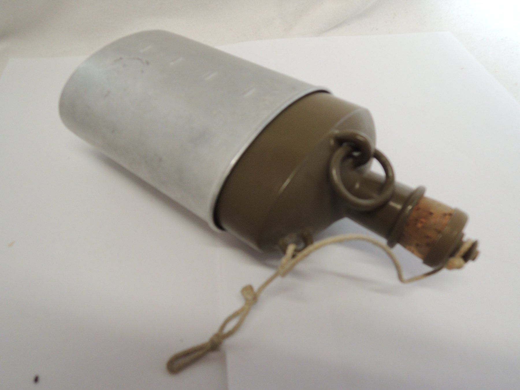 Schweizer Armee Uniformi: Schweizer Armee alte Trinkflasche – Usato da Uznach venduto da Othmar52 1