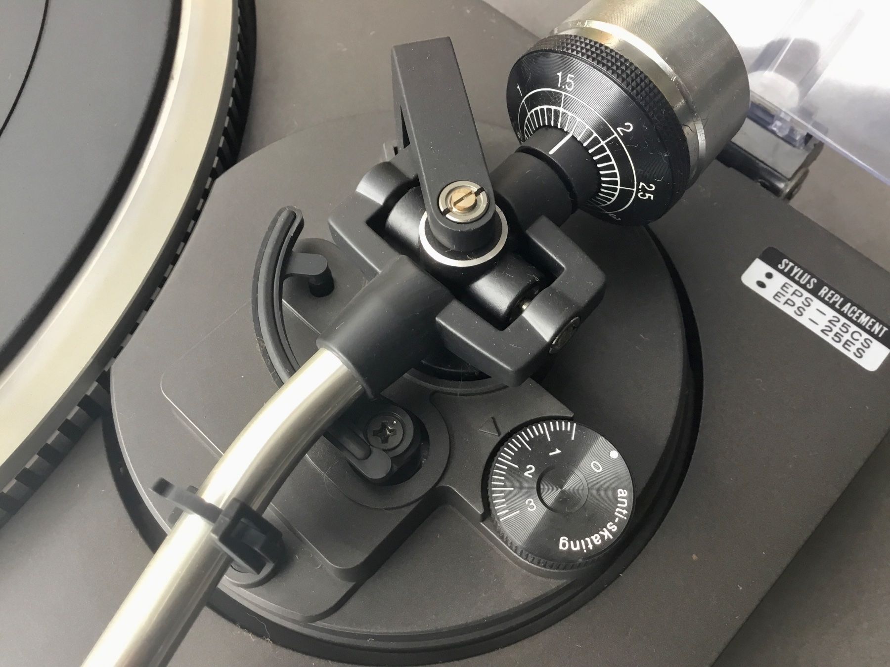 Technics Plattenspieler: Plattenspieler Technics SL-Q303 – Gebraucht aus Eggersriet von  6