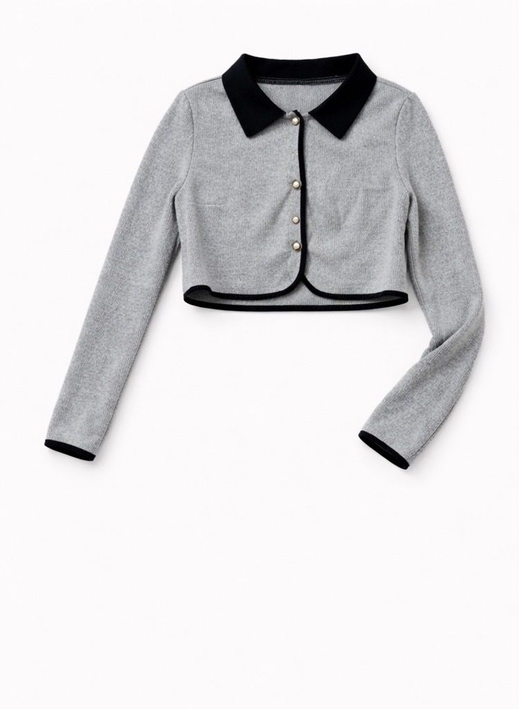 Shein Lotti di vestiti: Graues zweiteiliger Set mit Kragen – Nuovo (secondo la descrizione) da Wädenswil venduto da BebaGlow 2