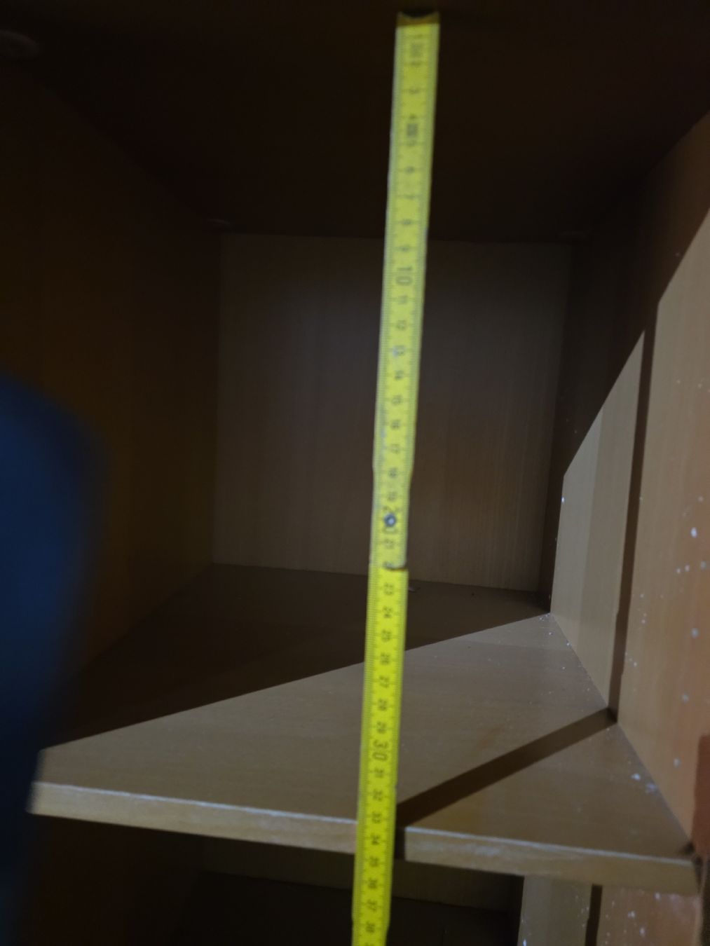Scaffali: Bücherregal Holzoptik mit Fächern gebrauchter Zustand – Usato da Schlattingen venduto da Buio79 2