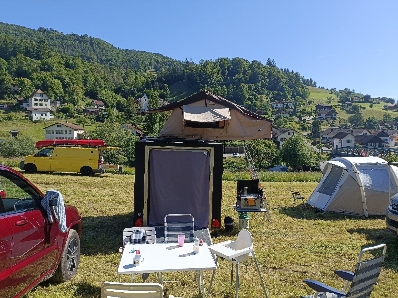 Remorques: Einzigarter Wohnwagen – D'occasion à Bönigen par Moosranche 2