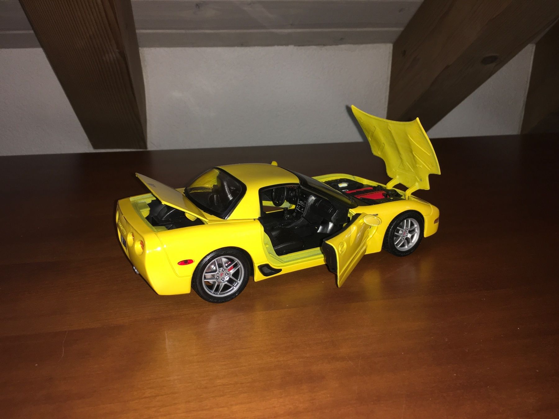 Chevrolet Modellini d'auto: Corvette C5 convertible Hard Top 1/18 – Usato da Wohlen AG venduto da PrivatSammlung 2