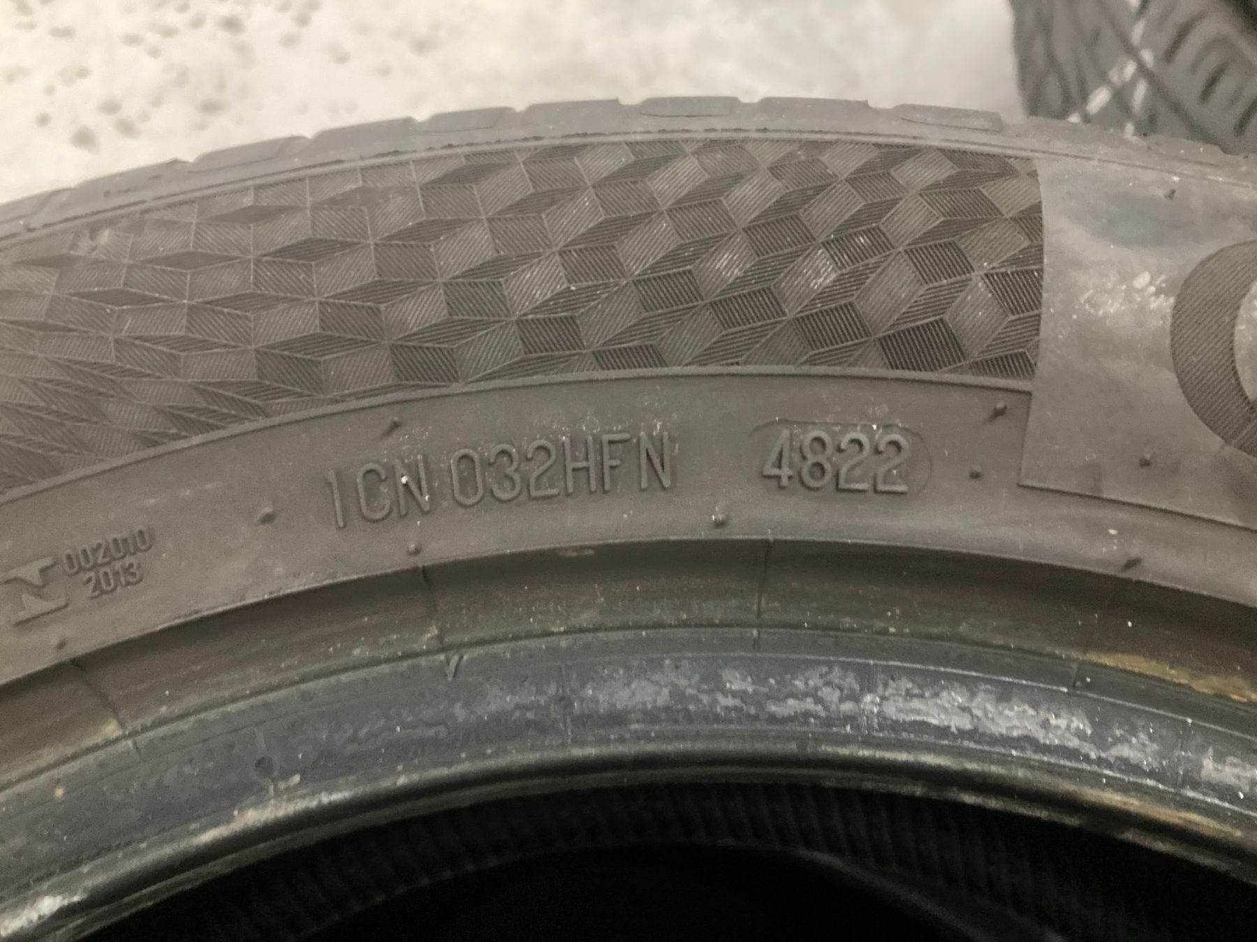 Continental Pneus & Kompletträder: 205/55R16 Sommerpneu Continental – Gebraucht aus Cham von WB2223 3