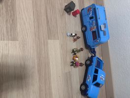 Playmobil Family Fun Pick-Up mit Wohnwagen
