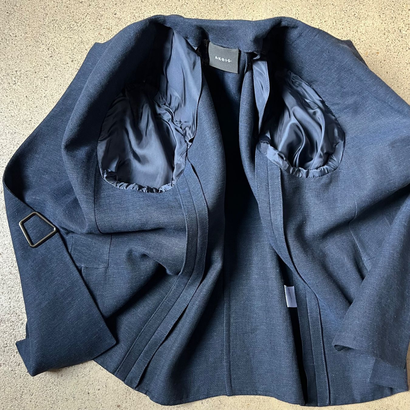 Akris Vestes: AKRIS Blazerjacke 💙 – D'occasion à Zürich par ClosetQueen 5