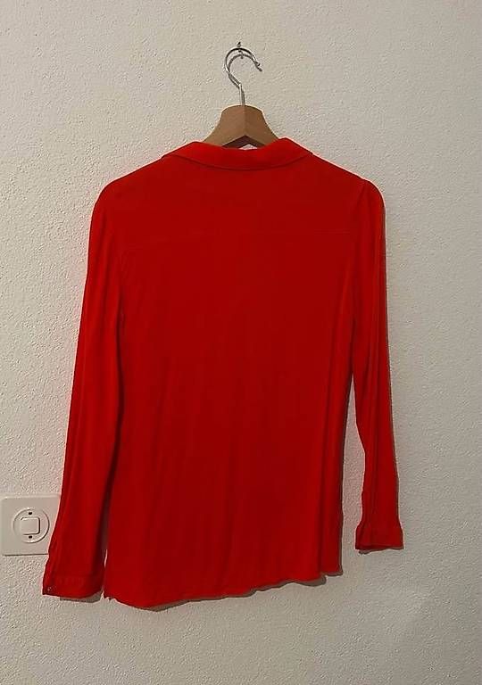 Zara Camicette: ZARA shirt S – Usato da Schlieren venduto da jul_yrw7 1