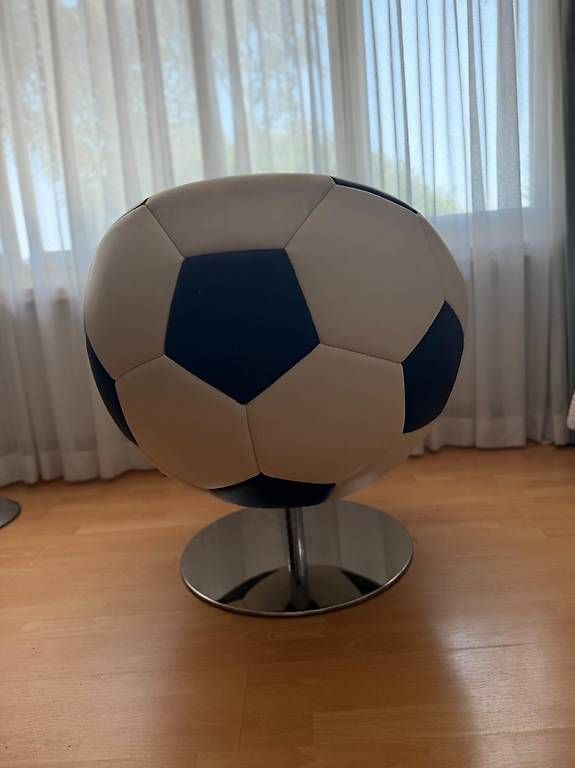 Sessel: Fußball Sessel – Gebraucht aus Fällanden von wal_6qgk 1
