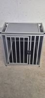 Hundebox mit Neigung 
