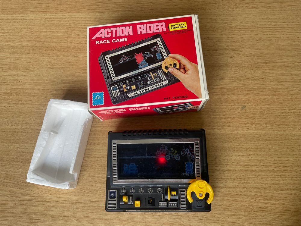 Vintage Alps Action Racer Handheld Electronic Game (Gebraucht) in Basel ...