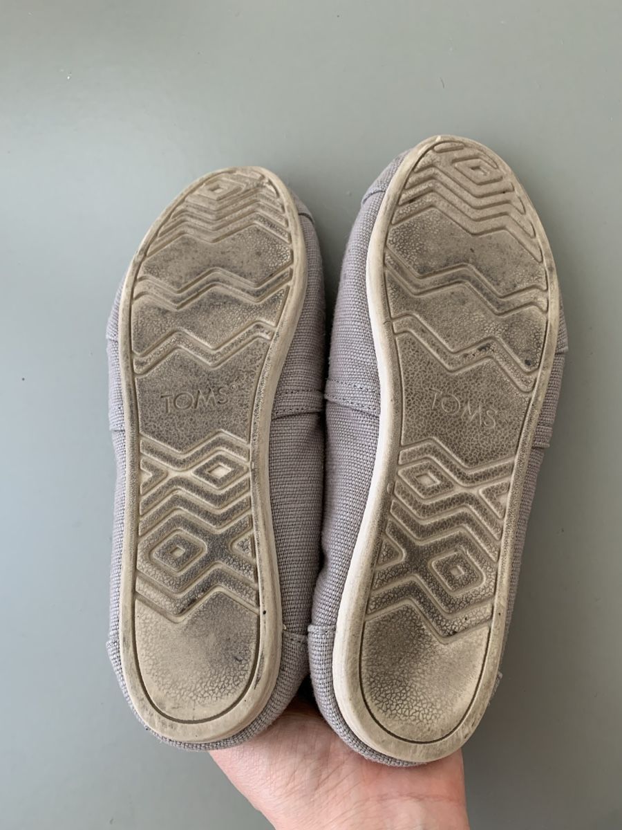 Toms Scarpe da donna: Toms Slipper Alpargata grau Gr. 38.5 – Usato da Zürich venduto da Mar_Ger 4