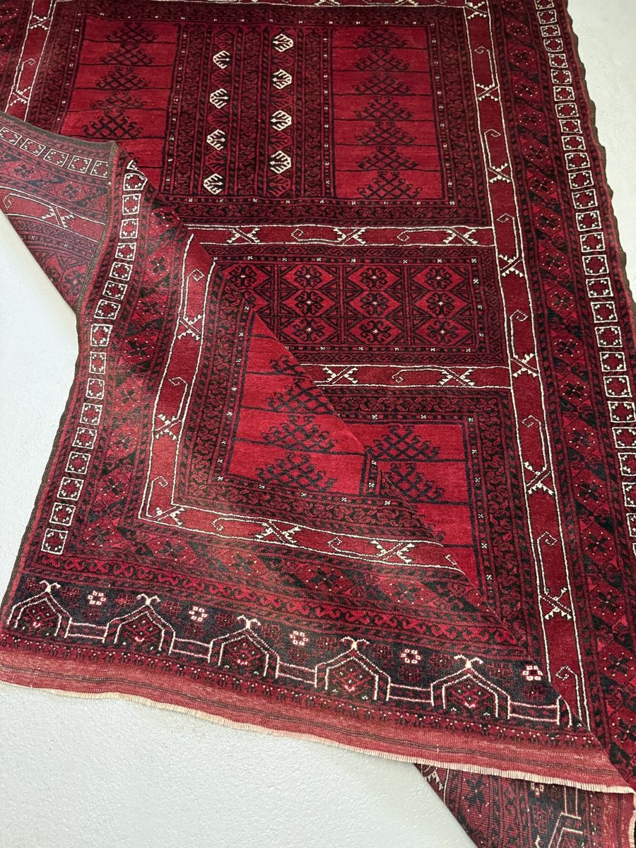 Tapis: Wunderschöner Orientteppich Rot gemustert 245x170.cm – D'occasion à Sempach par Star7 5
