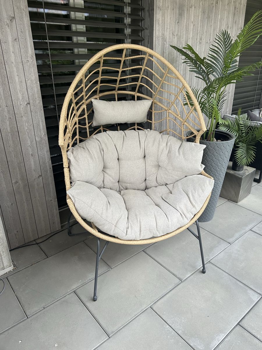 Poltrone: Garten - Lounge - Sessel – Usato da Nänikon venduto da GibsonMarshall