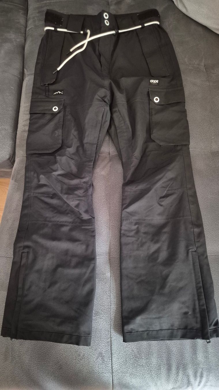 Dope Hosen: Skihose Snowboardhose Dope Gr.S – Gebraucht aus Arch von nana81.nana