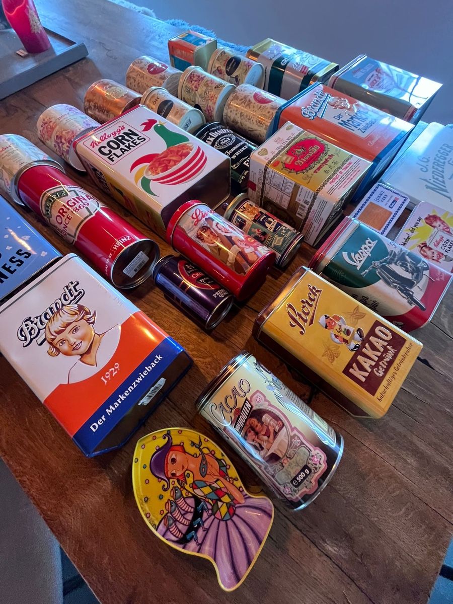 Alle Dekorationen: Vintage Blechdosen Sammlung, 28 Stk. – Gebraucht aus Fruthwilen von car_5q9w 4
