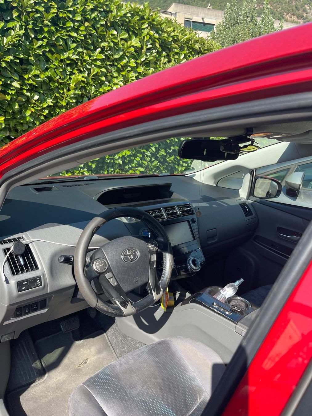 Toyota Autos: Toyota Prius Plus 7 places – Défectueux à Aigle par mus_2b6t 7