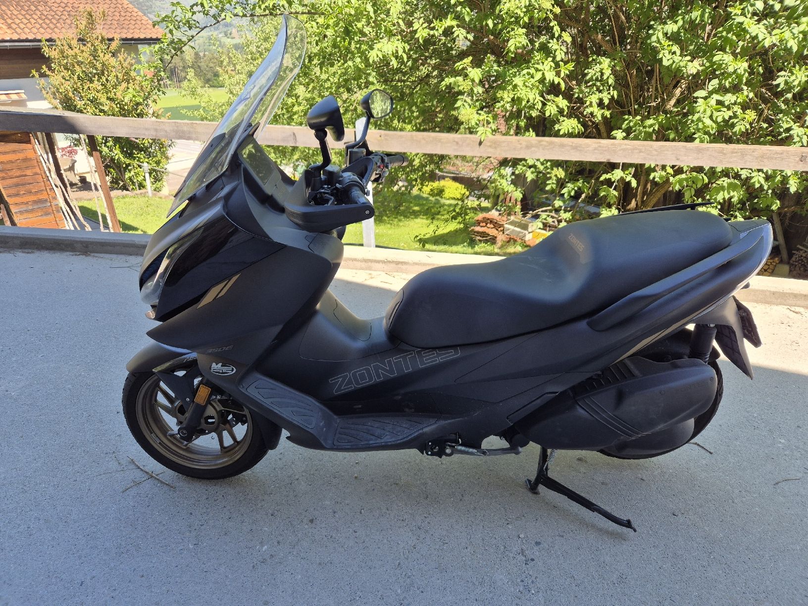 Zontes Scooter: Zontes 350 E – Nuovo (secondo la descrizione) da Cazis venduto da T.i.z 1