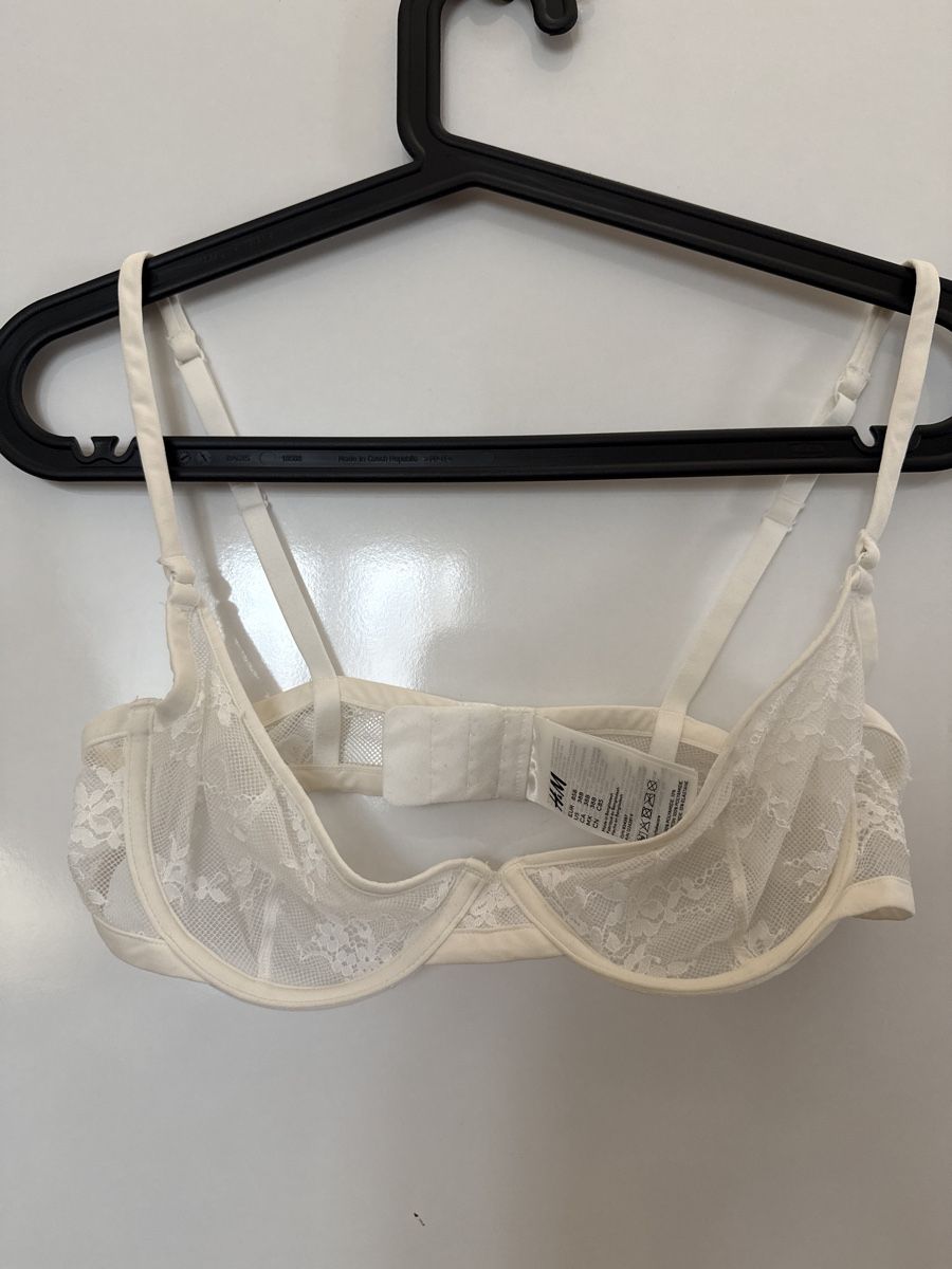 H&M Altra biancheria intima: H&M Spitzen-BH Gr.85B – Usato da Winkel venduto da _OachKatzerl_