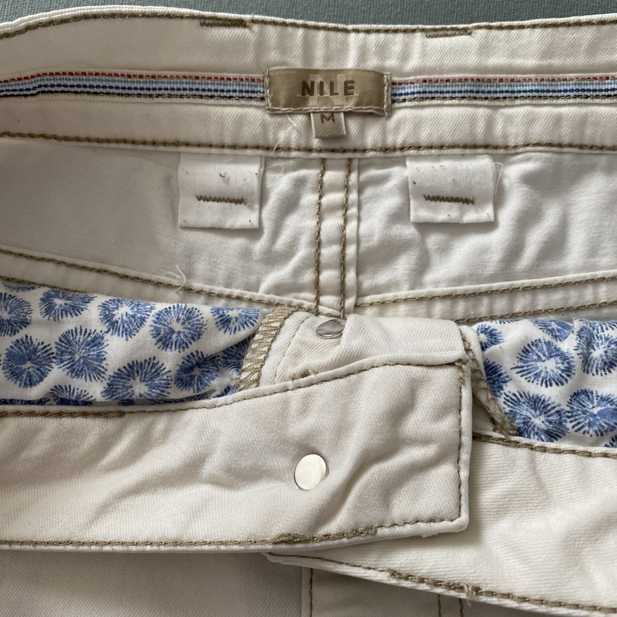 Nile Pantalons: Nile Shorts Gr. M, ecru – D'occasion à Hünibach par nadalila 7