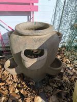 Terrakotta Blumentopf / Erdbeertopf zu verkaufen 54 cm hoch