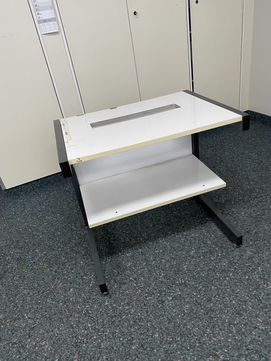 Tables: Druckertisch – D'occasion à Hägglingen par Karin0802 3
