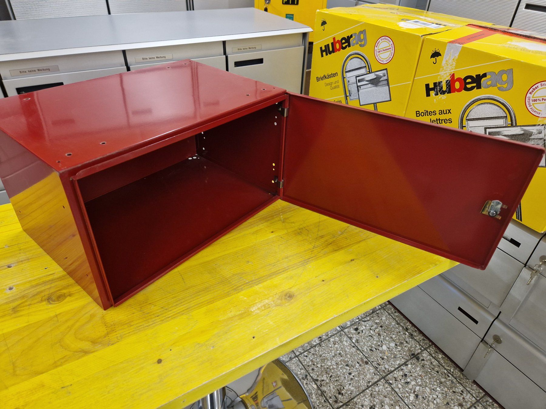 Kit di pronto soccorso: Alu Kasten – Usato da Wiler b.Utzenstorf venduto da bamaa-shop 6