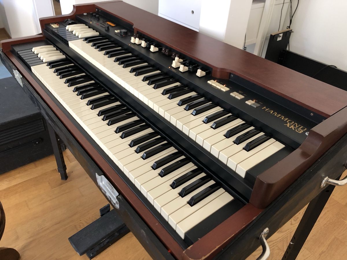 Hammond Strumenti musicali: Hammond XK3 mit Leslie – Usato da Luzern venduto da hallodani 2