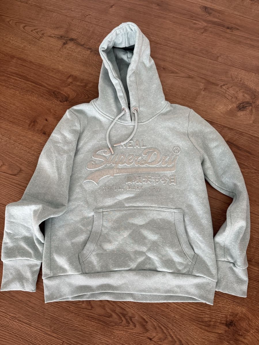 Superdry Pullover & Sweatshirts: Superdry Hoodie – Gebraucht aus Sumiswald von sonrisa70